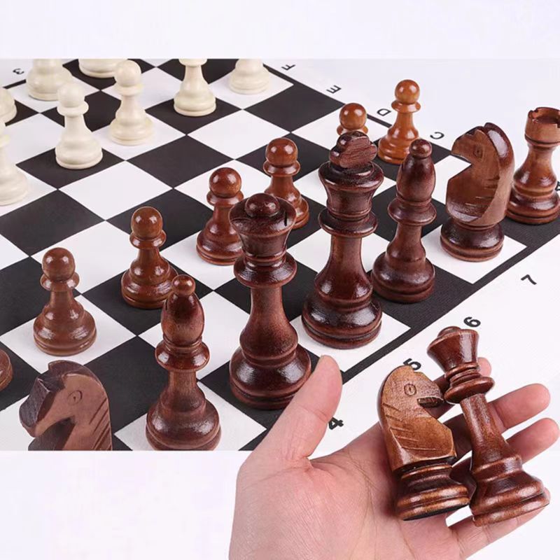 32 Pieces Wooden Chess King He - Board Game Queen review and price